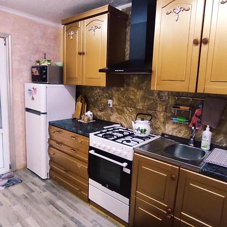 Міні Квартал Hotell Yahotyn Eksteriør bilde