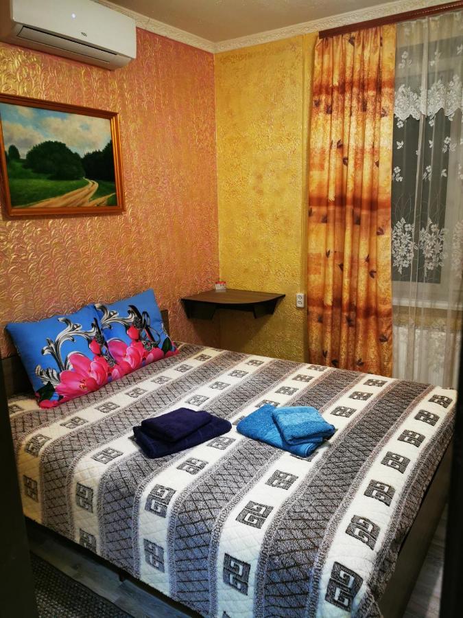 Міні Квартал Hotell Yahotyn Eksteriør bilde