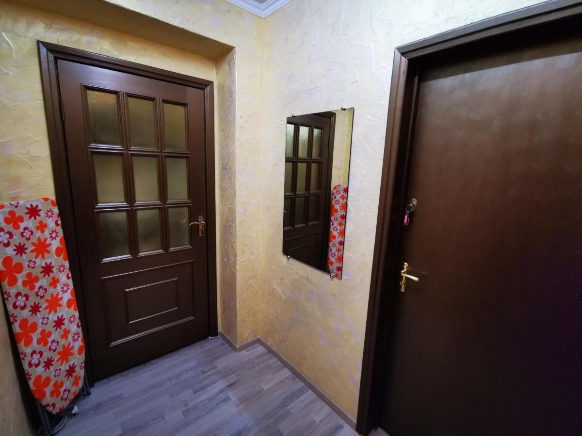 Міні Квартал Hotell Yahotyn Eksteriør bilde